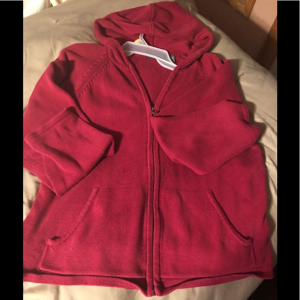Ladies zip up  sweater with a hood